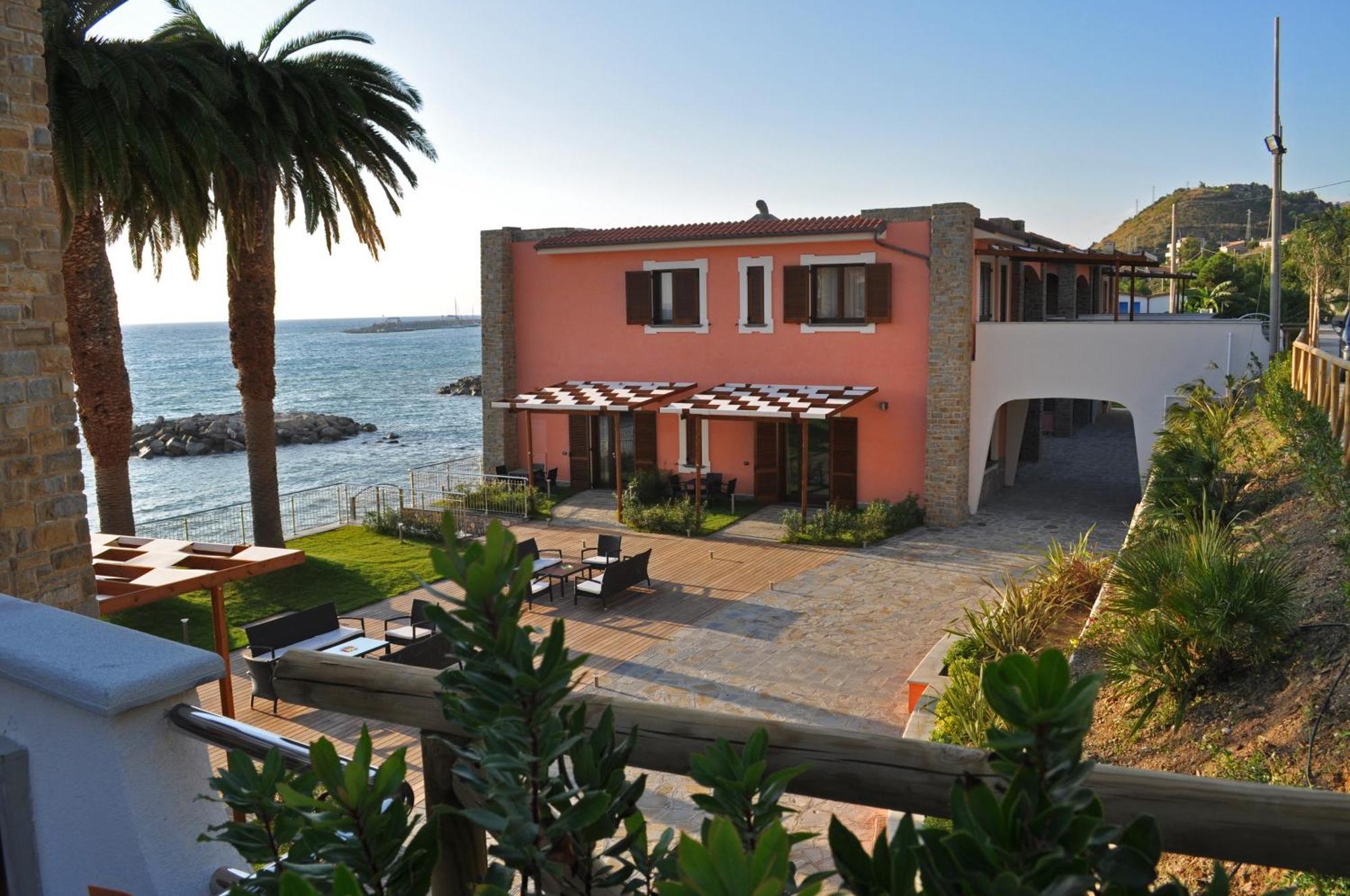 Residence Tre Palme Acciaroli Exterior photo